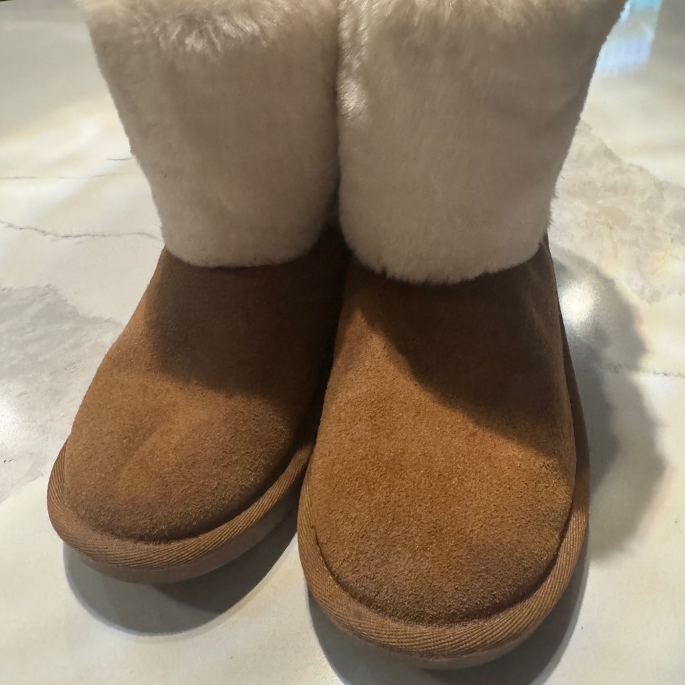Koolaburra by Ugg Boots for Girls